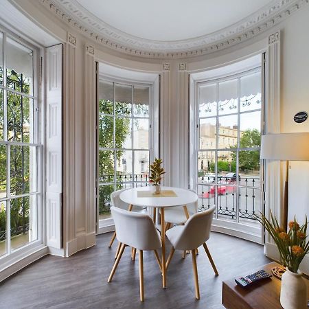 チェルトナムBelle Vue Regency King Size W Free Parkingアパートメント エクステリア 写真