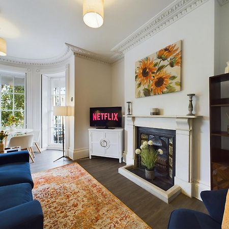 チェルトナムBelle Vue Regency King Size W Free Parkingアパートメント エクステリア 写真